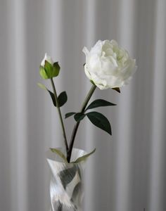 Hovedbilde Artificial Closed Peony - White