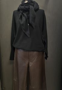 Hovedbilde Reve – Louise genser – Sort